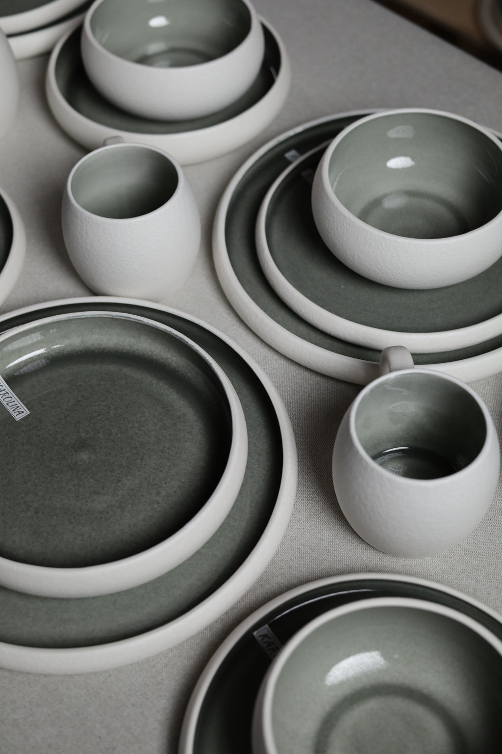 Karolina 30-Piece Dinner Set Dark Green Stone