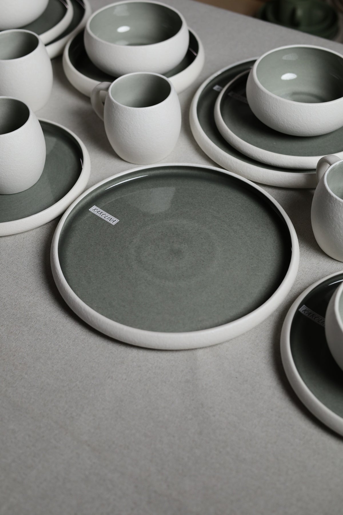 Karolina 30-Piece Dinner Set Dark Green Stone