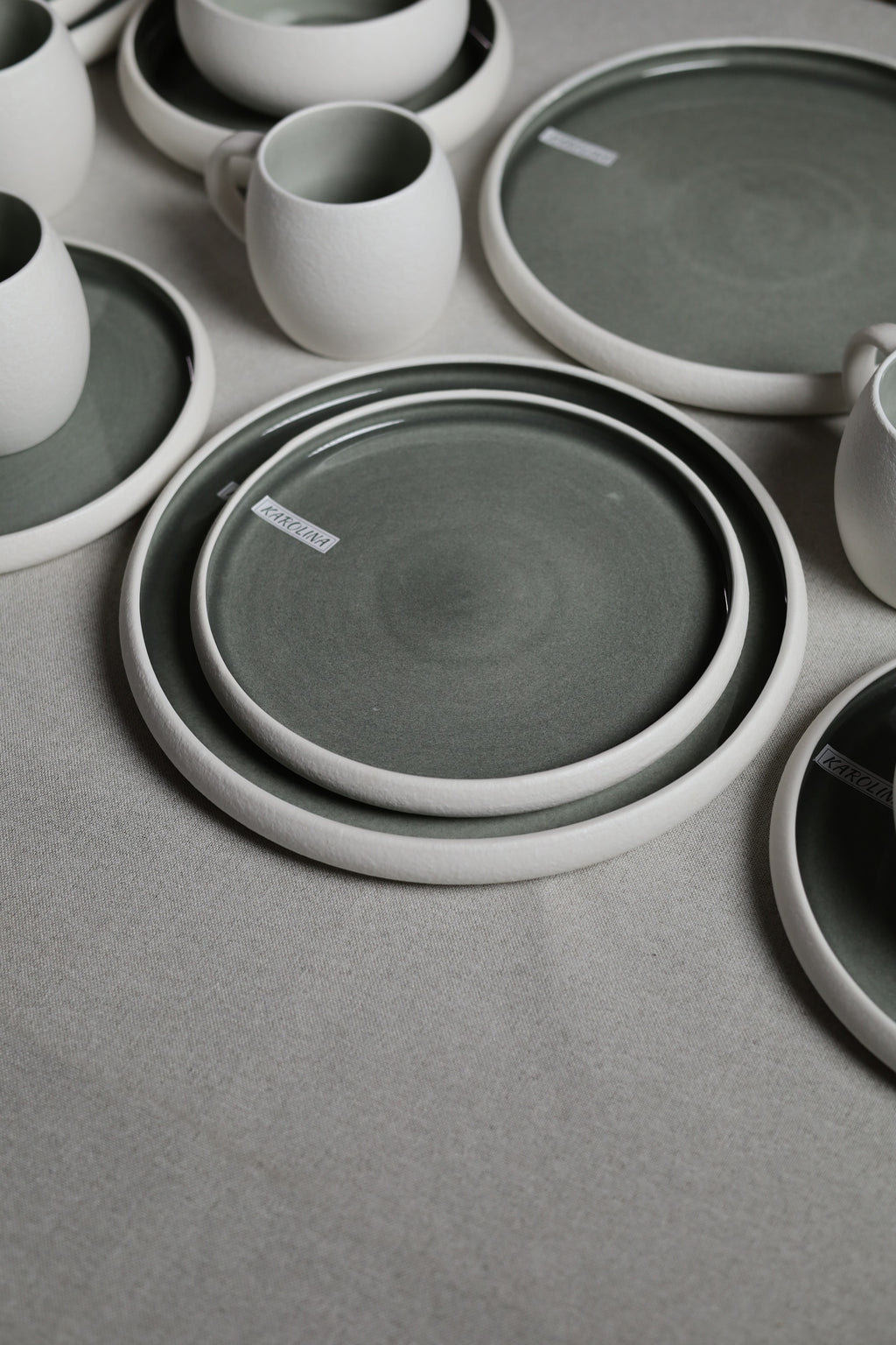 Karolina 30-Piece Dinner Set Dark Green Stone