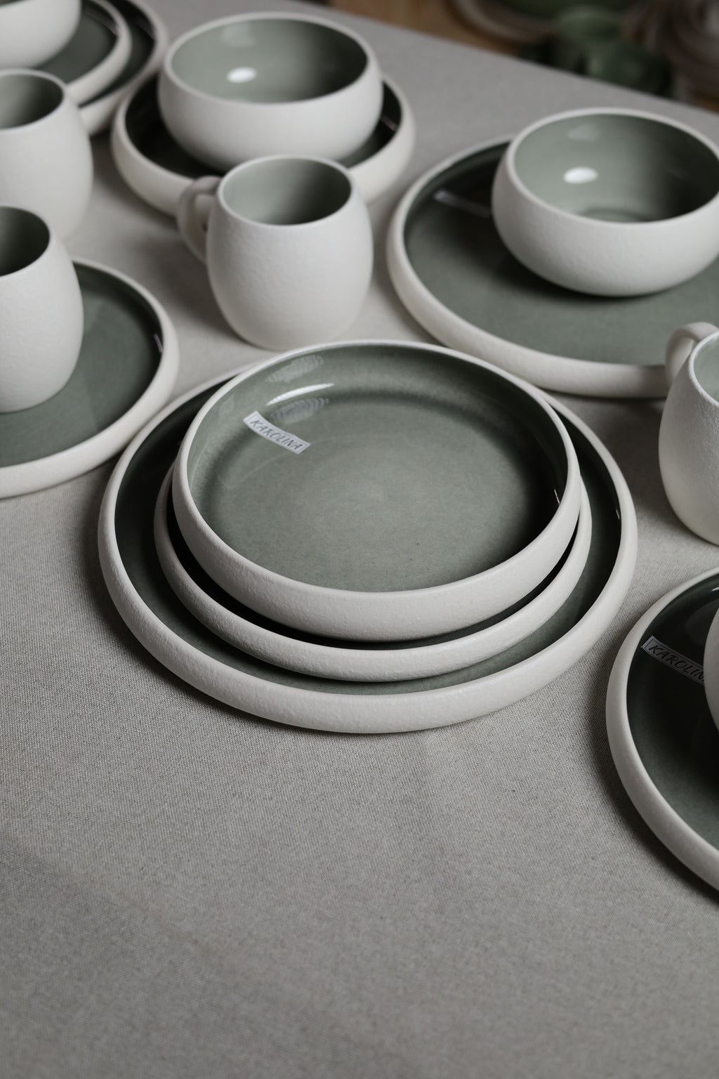 Karolina 30-Piece Dinner Set Dark Green Stone