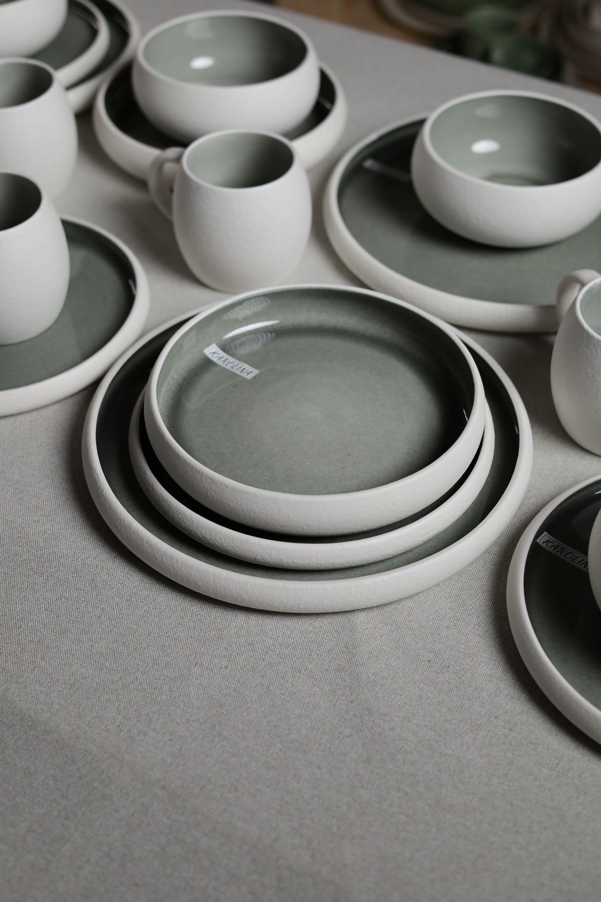 Karolina 30-Piece Dinner Set Dark Green Stone