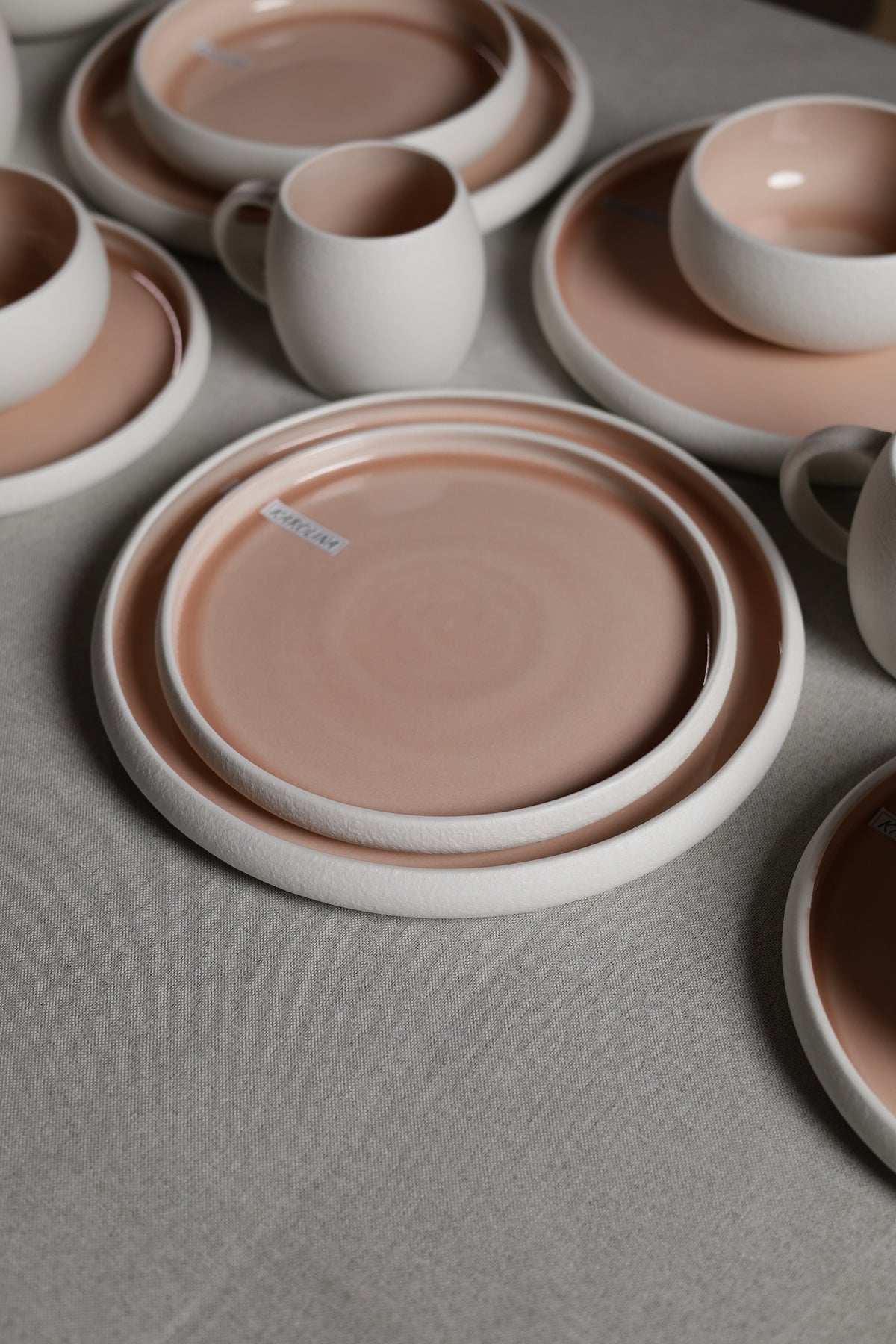 Karolina 30-Piece Dinner Set Peach Stone