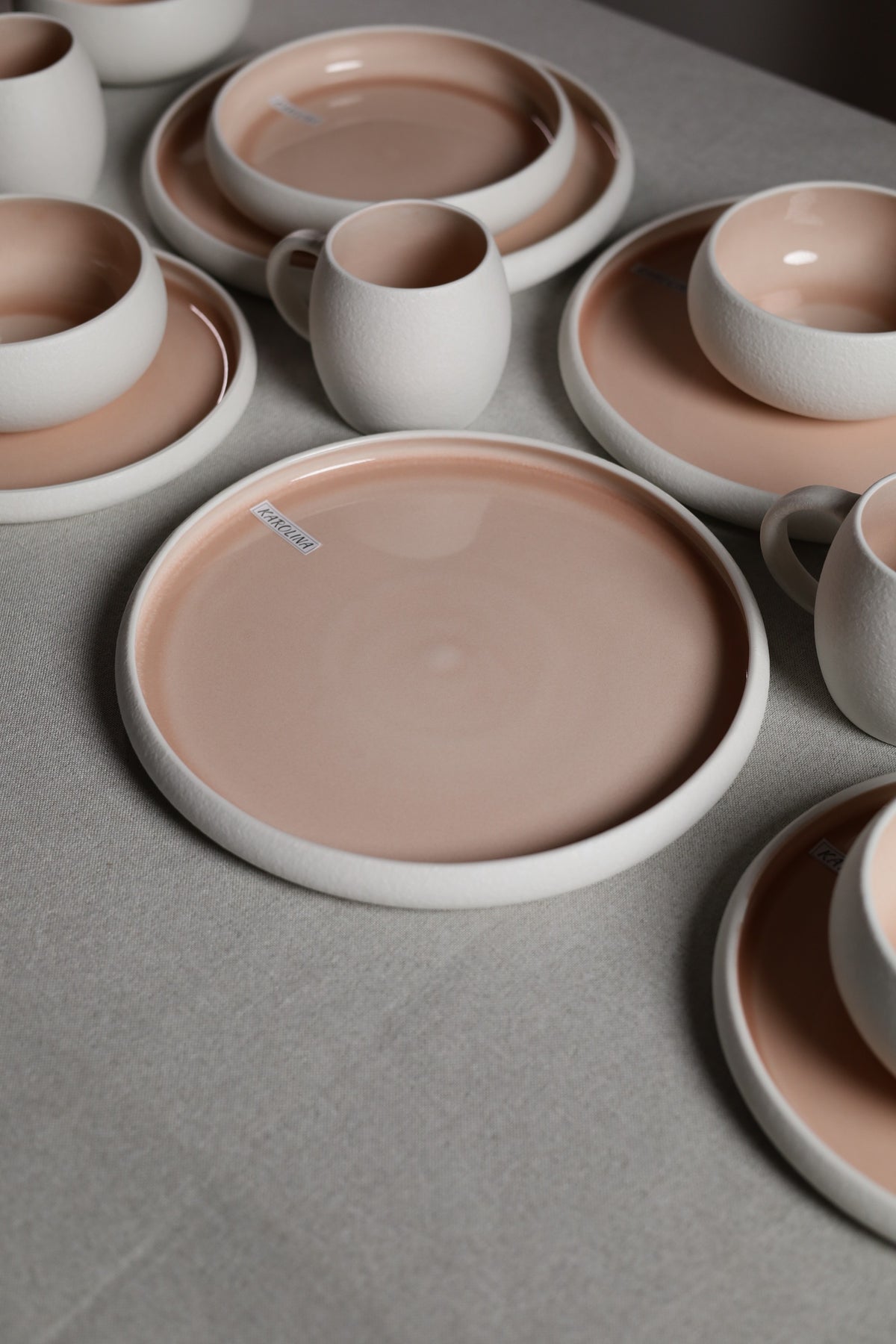 Karolina 30-Piece Dinner Set Peach Stone