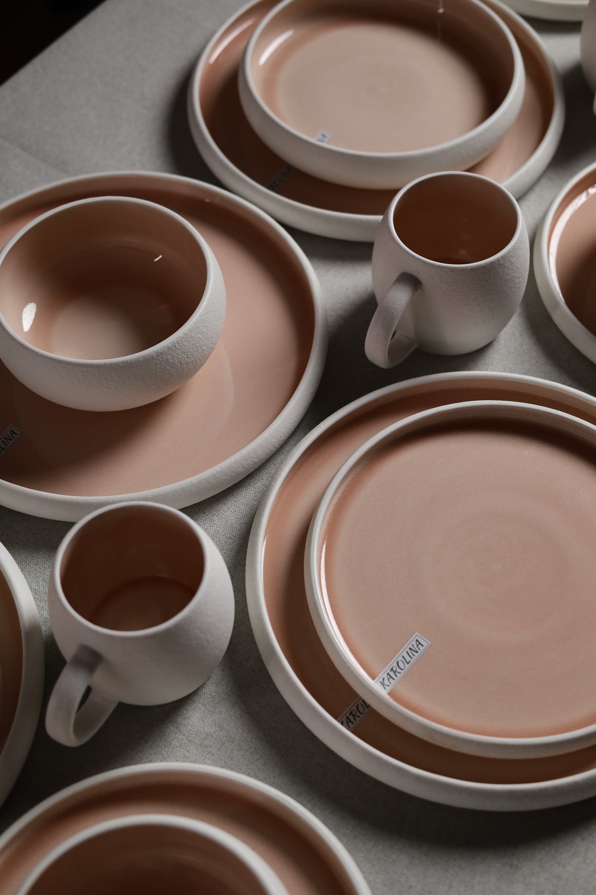 Karolina 30-Piece Dinner Set Peach Stone