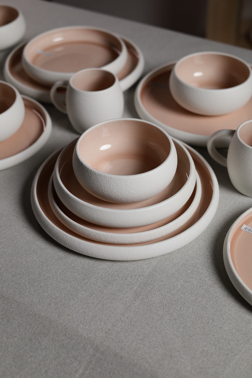 Karolina 30-Piece Dinner Set Peach Stone