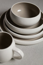 Karolina 30-Piece Dinner Set Beige Glossy