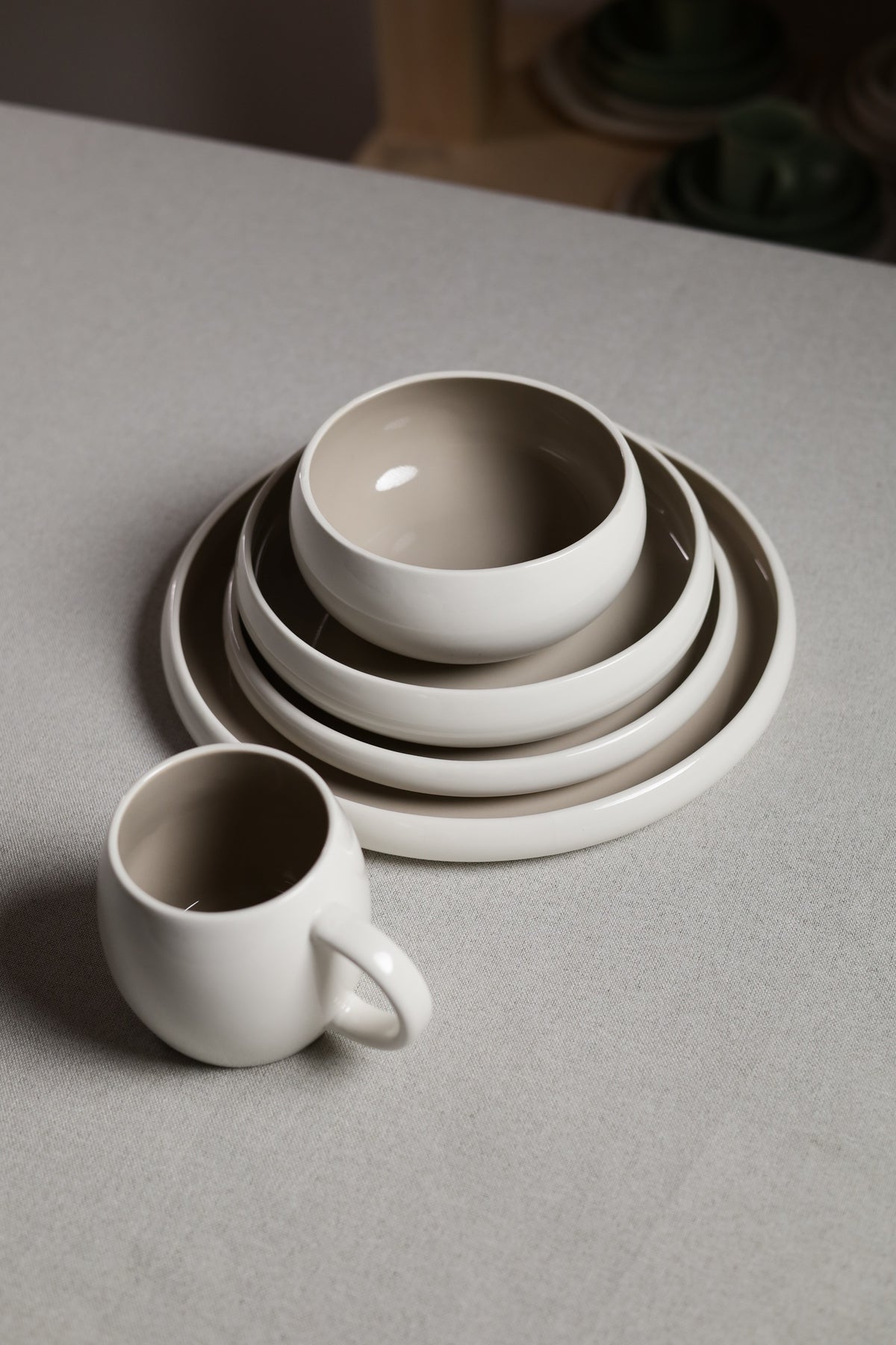 Karolina 30-Piece Dinner Set Beige Glossy