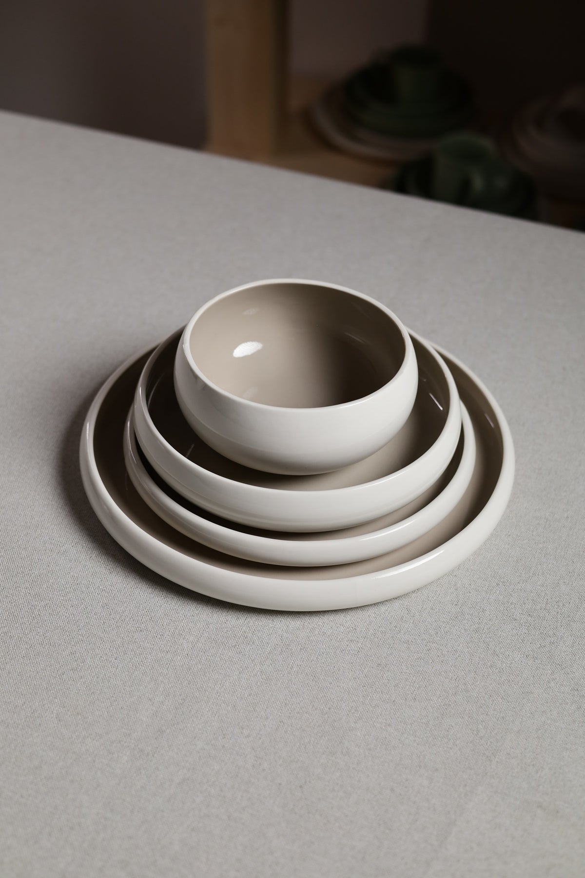 Karolina 30-Piece Dinner Set Beige Glossy