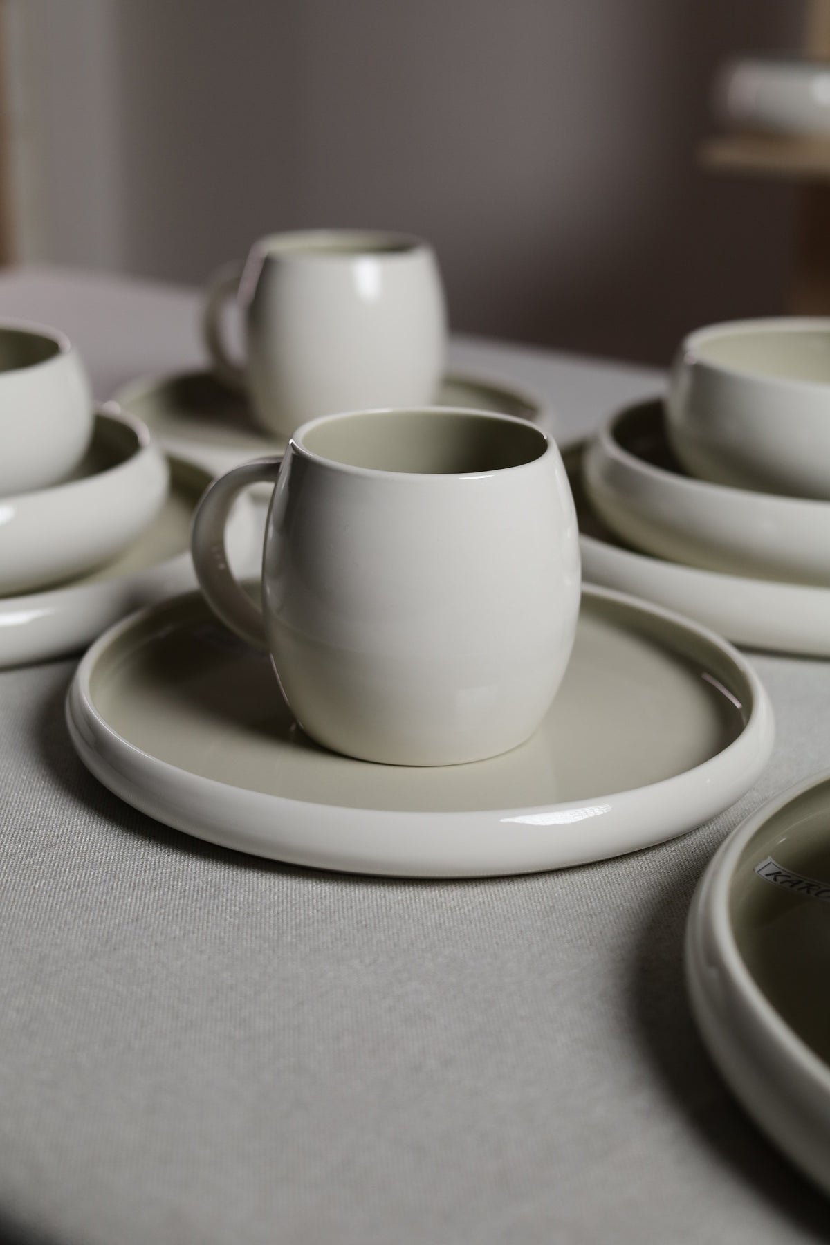 Karolina 30-Piece Dinner Set Ivory Glossy