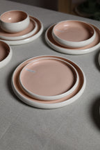Karolina 30-Piece Dinner Set Pink Glossy
