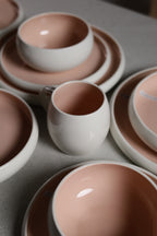 Karolina 30-Piece Dinner Set Pink Glossy