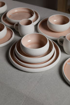 Karolina 30-Piece Dinner Set Pink Glossy