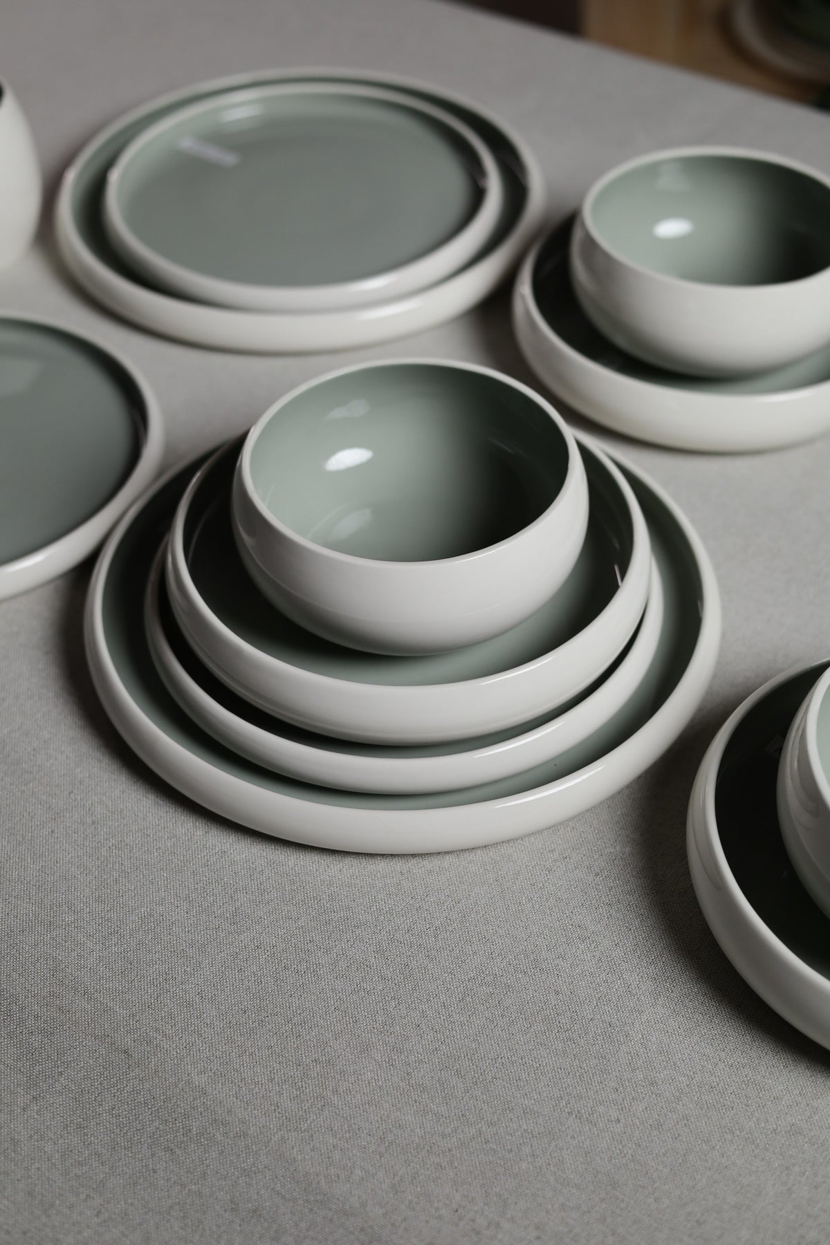 Karolina 30-Piece Dinner Set Sage Glossy