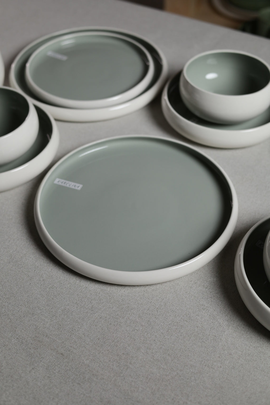 Karolina 30-Piece Dinner Set Sage Glossy