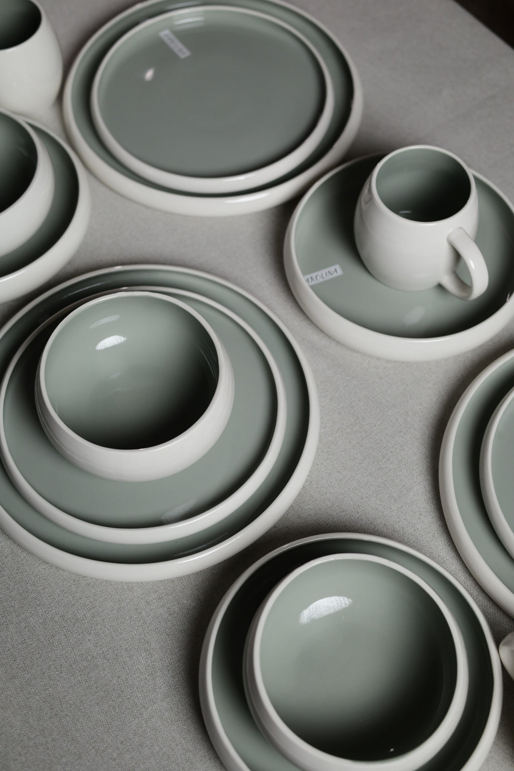 Karolina 30-Piece Dinner Set Sage Glossy