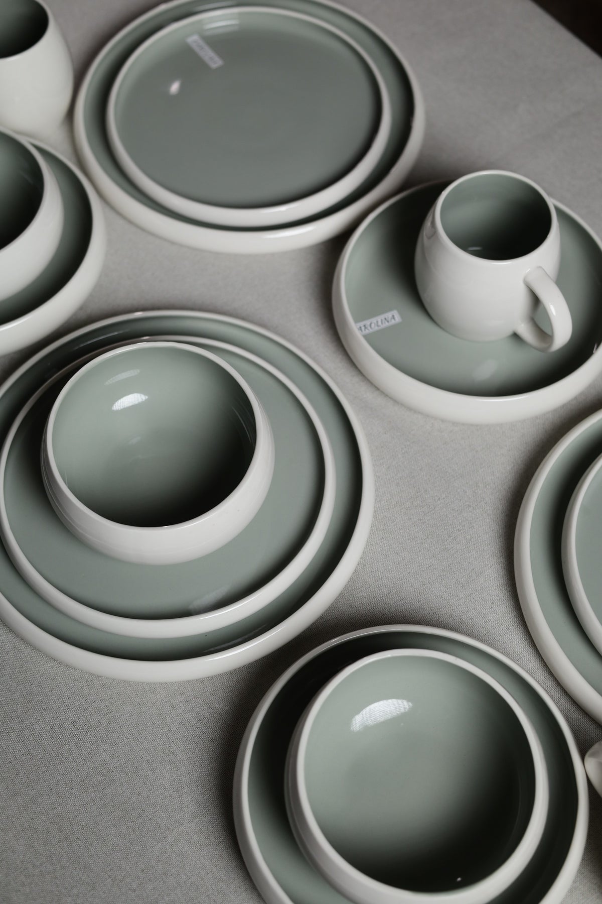 Karolina 30-Piece Dinner Set Sage Glossy