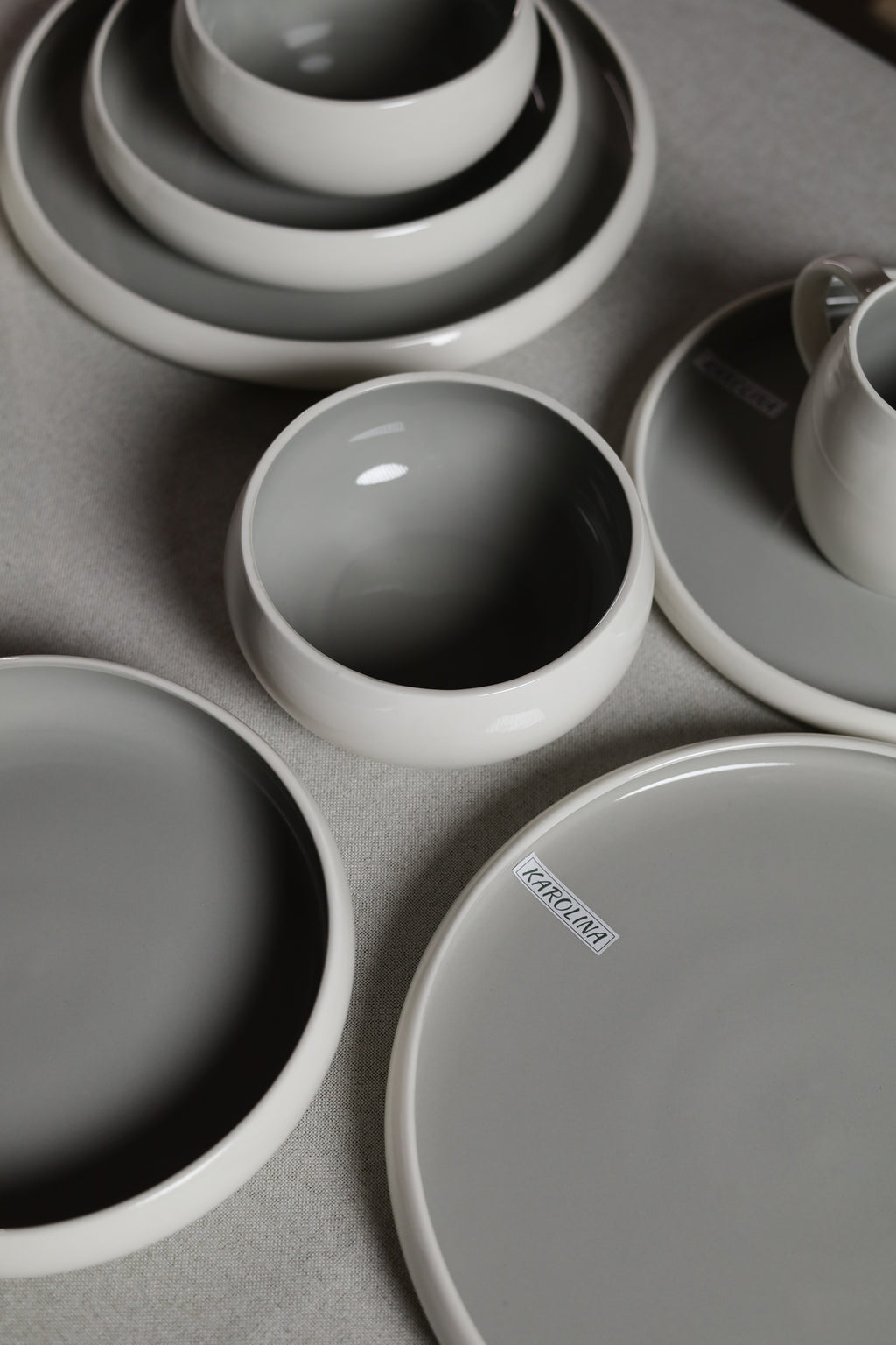 Karolina 30-Piece Dinner Set Grey Glossy