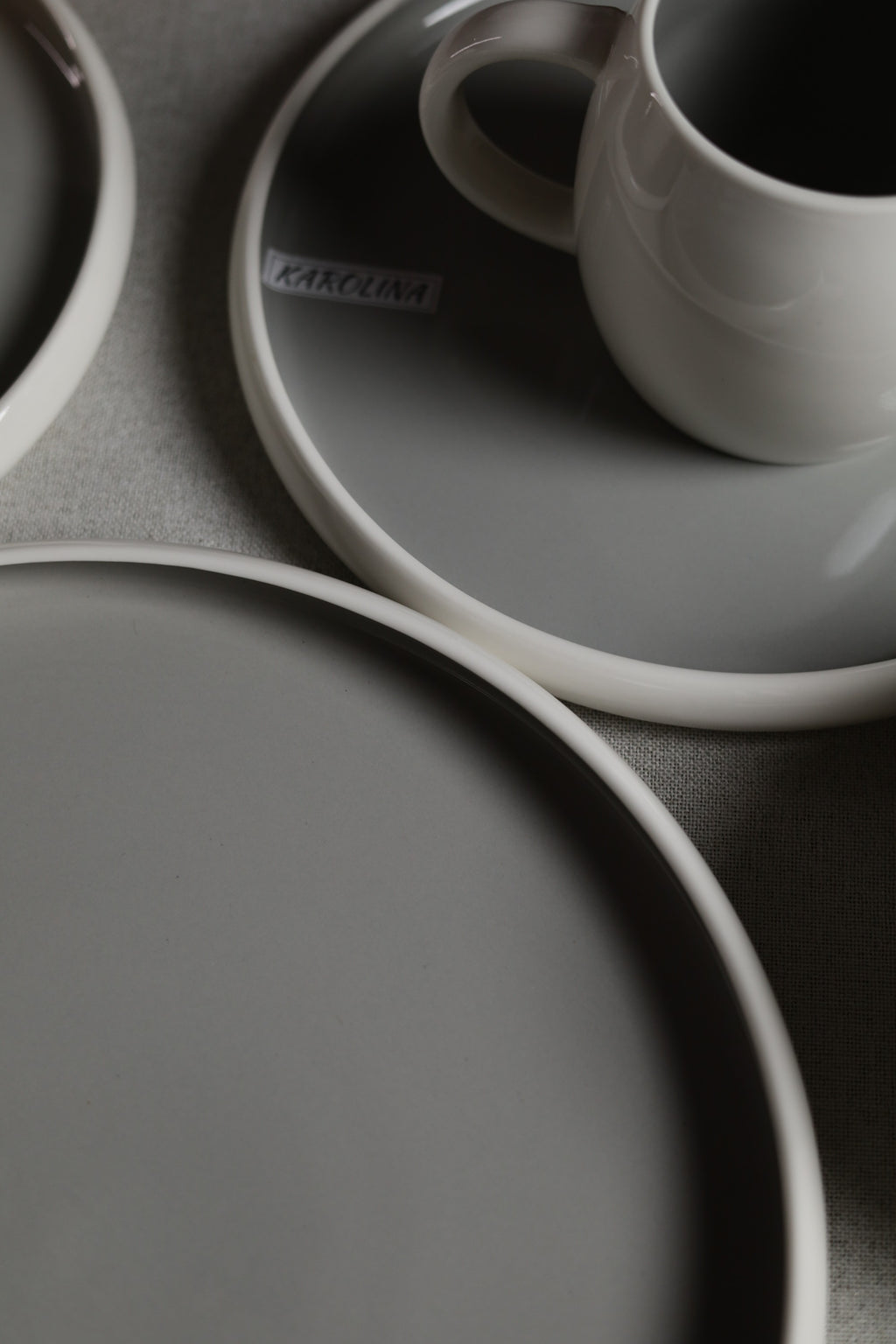 Karolina 30-Piece Dinner Set Grey Glossy