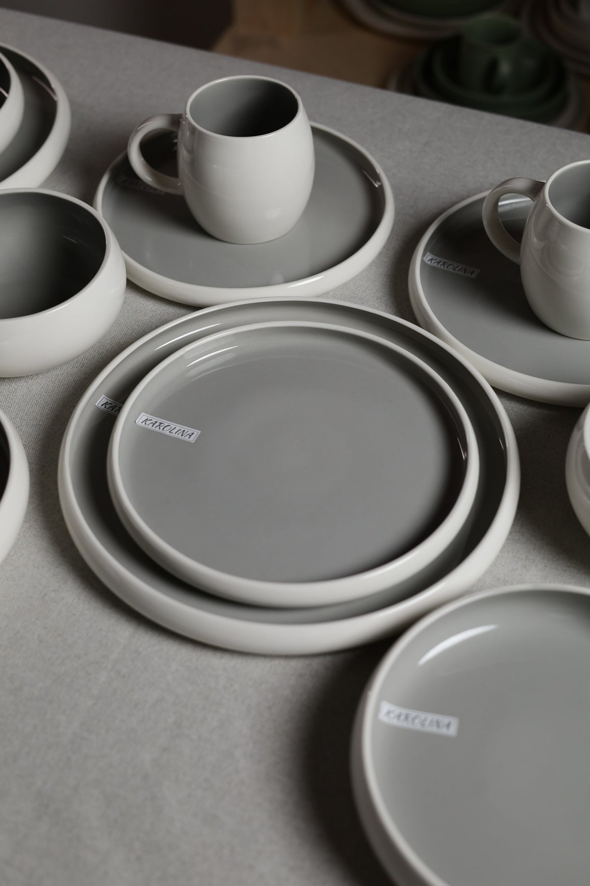 Karolina 30-Piece Dinner Set Grey Glossy