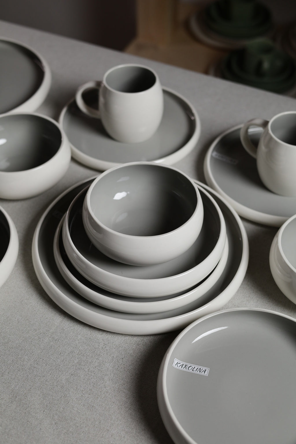 Karolina 30-Piece Dinner Set Grey Glossy