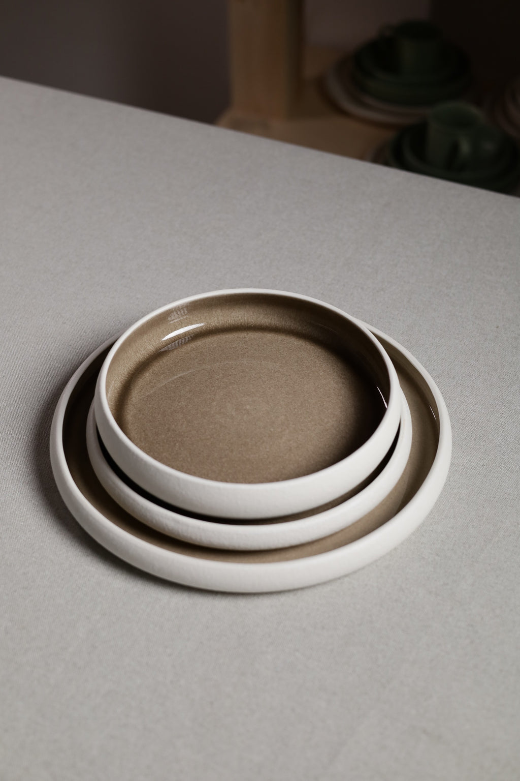 Karolina 30-Piece Dinner Set Taupe Stone