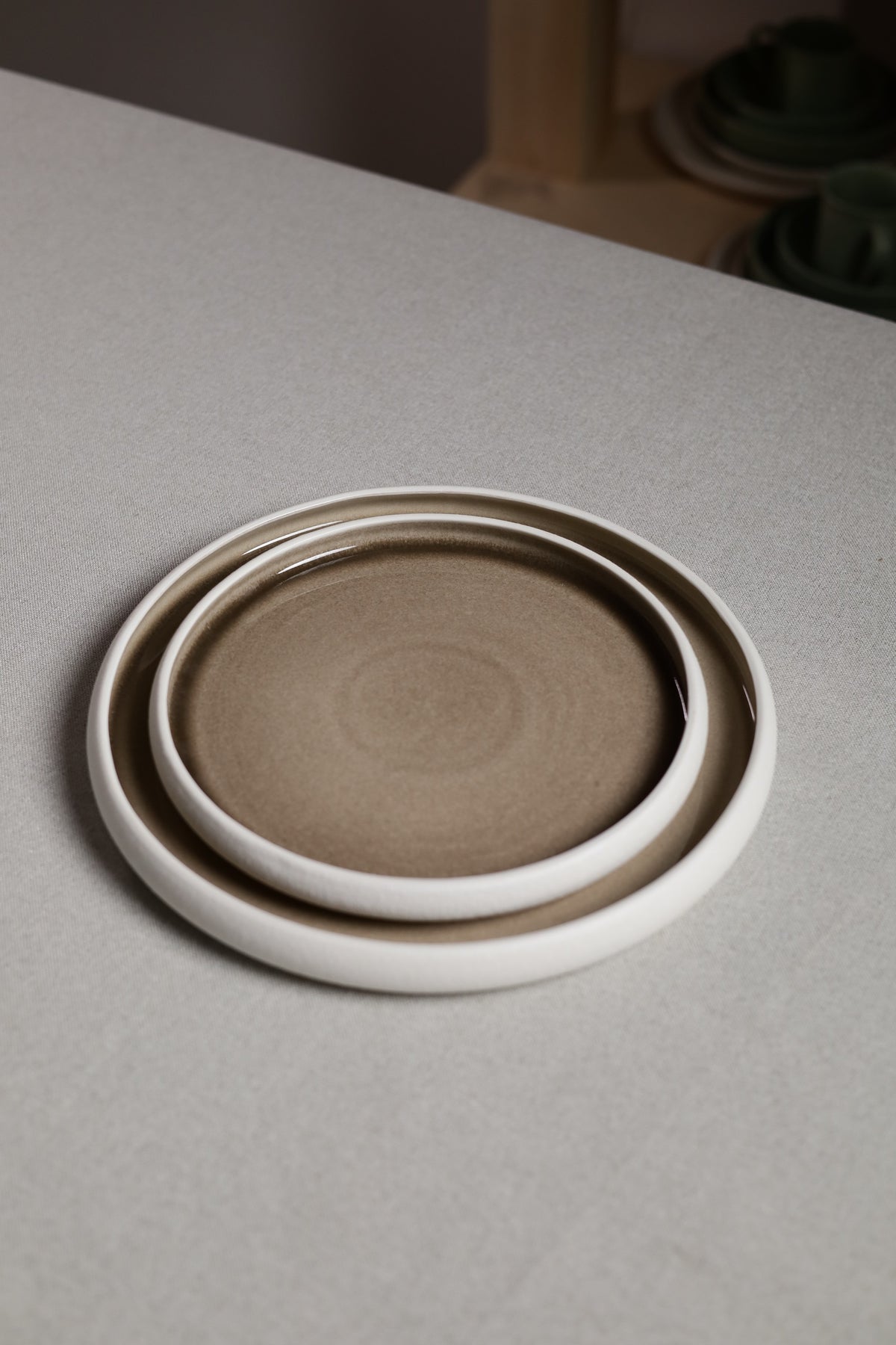 Karolina 30-Piece Dinner Set Taupe Stone
