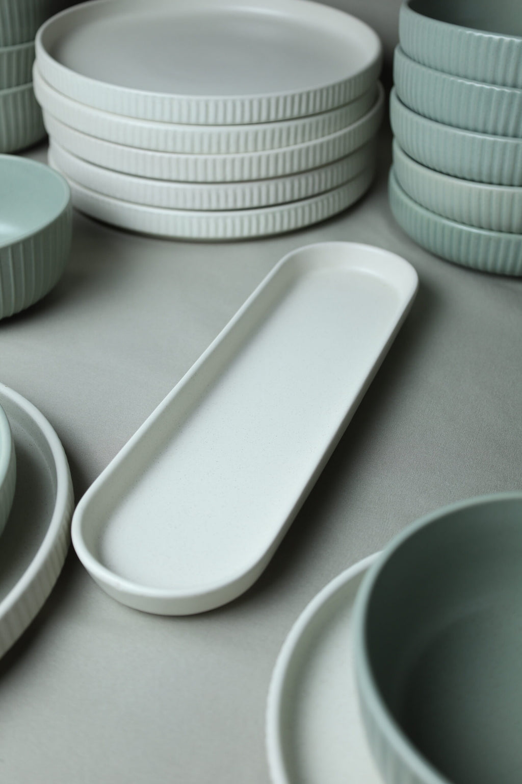 Karolina 30-Piece Dinner Set (Ribbed)