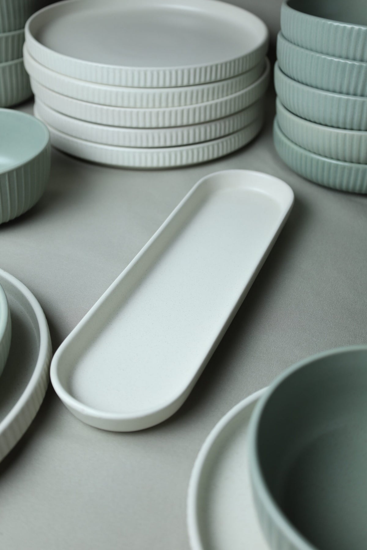 Karolina 30-Piece Dinner Set (Ribbed)