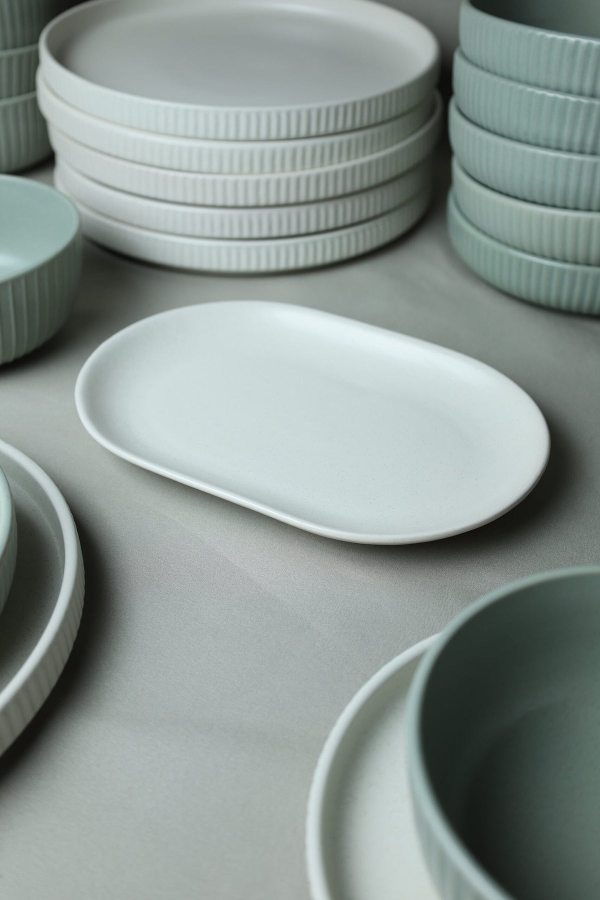 Karolina 30-Piece Dinner Set (Ribbed)