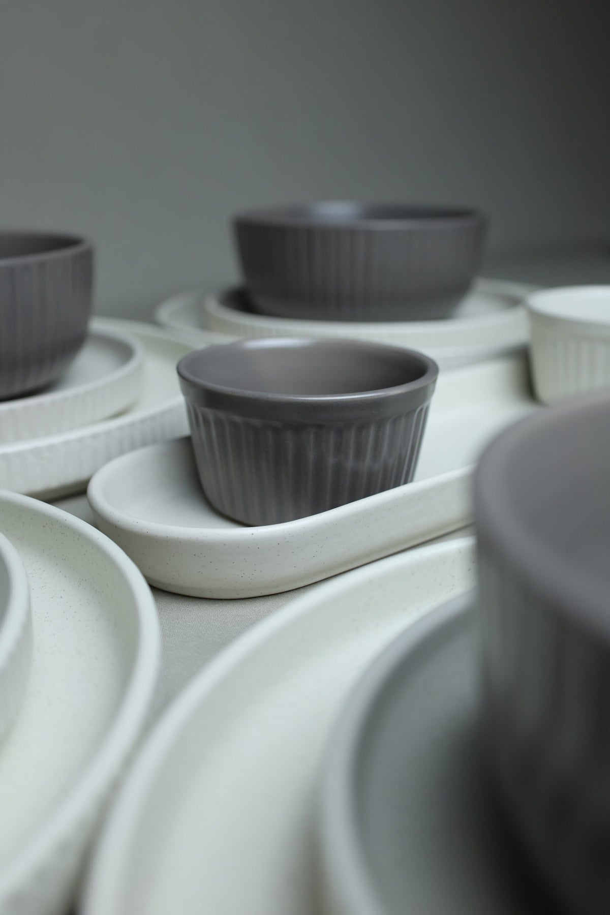 Karolina 30-Piece Dinner Set (Ribbed)