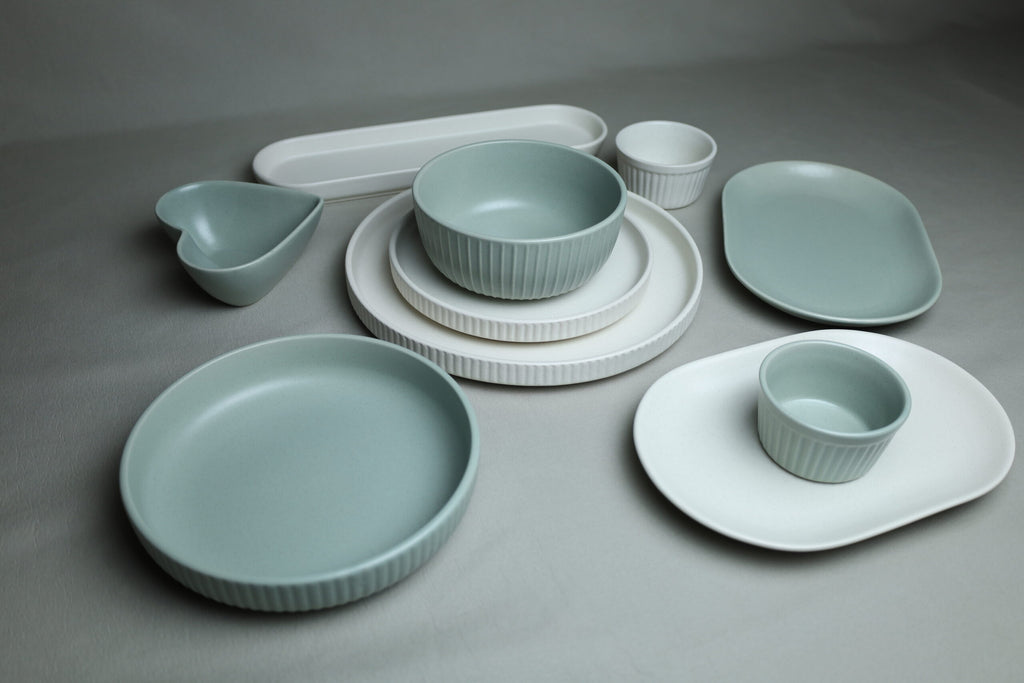 Karolina 30-Piece Dinner Set (Ribbed)