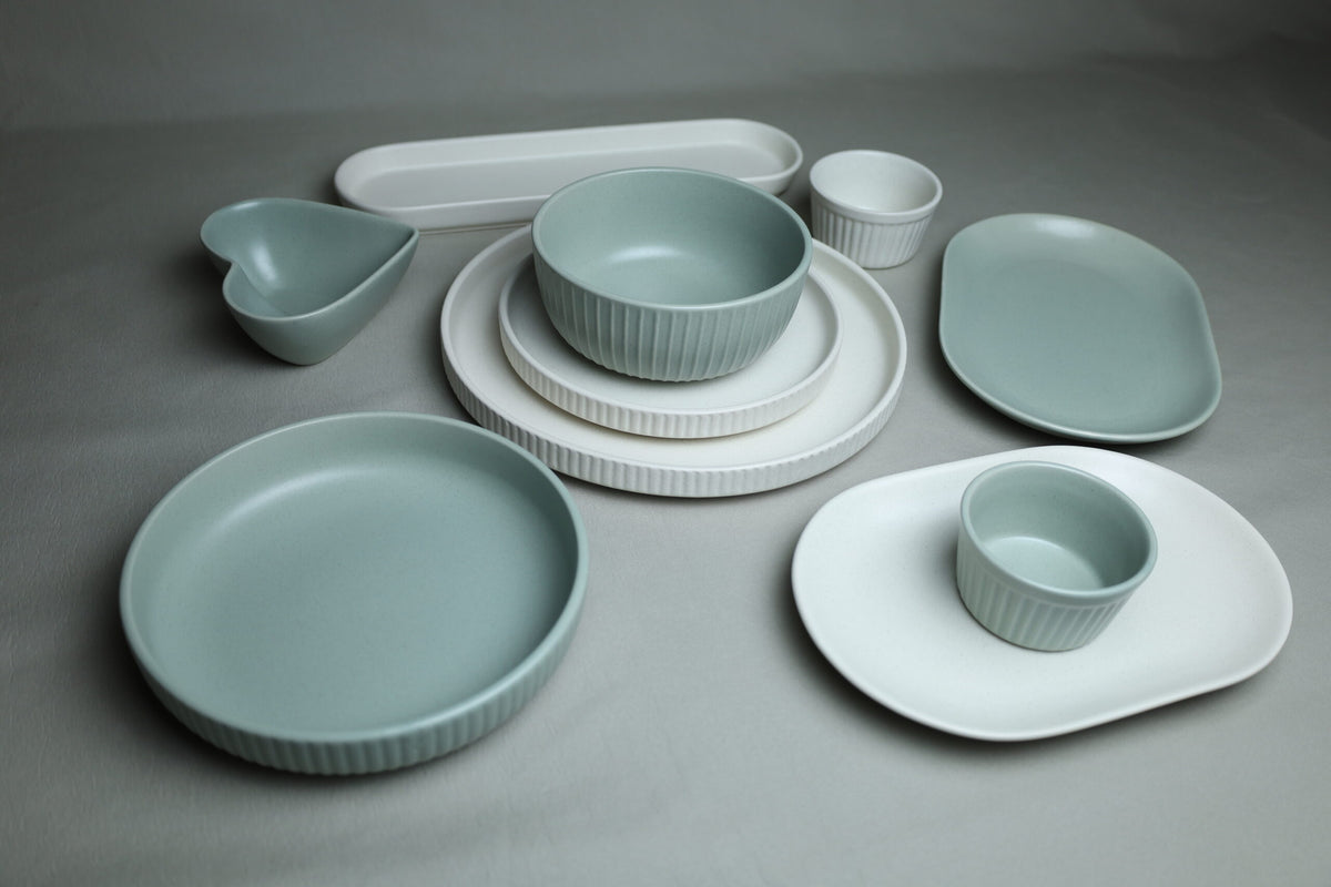 Karolina 30-Piece Dinner Set (Ribbed)