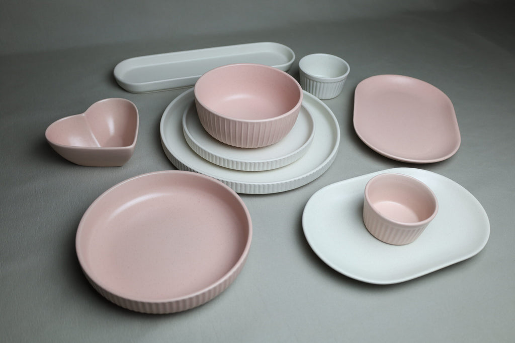 Karolina 30-Piece Dinner Set (Ribbed)