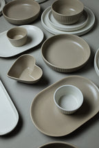 Karolina 30-Piece Dinner Set (Ribbed)