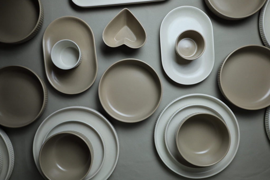 Karolina 30-Piece Dinner Set (Ribbed)