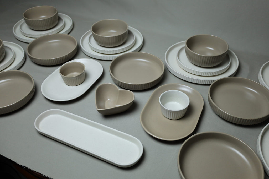 Karolina 30-Piece Dinner Set (Ribbed)