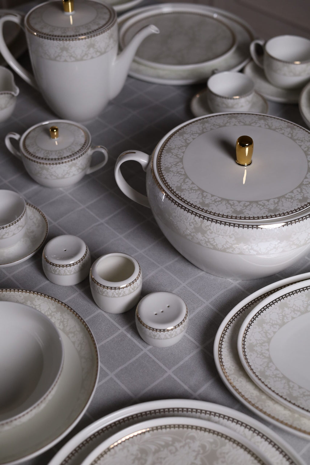 Dinner Set - 113 Pcs Modern