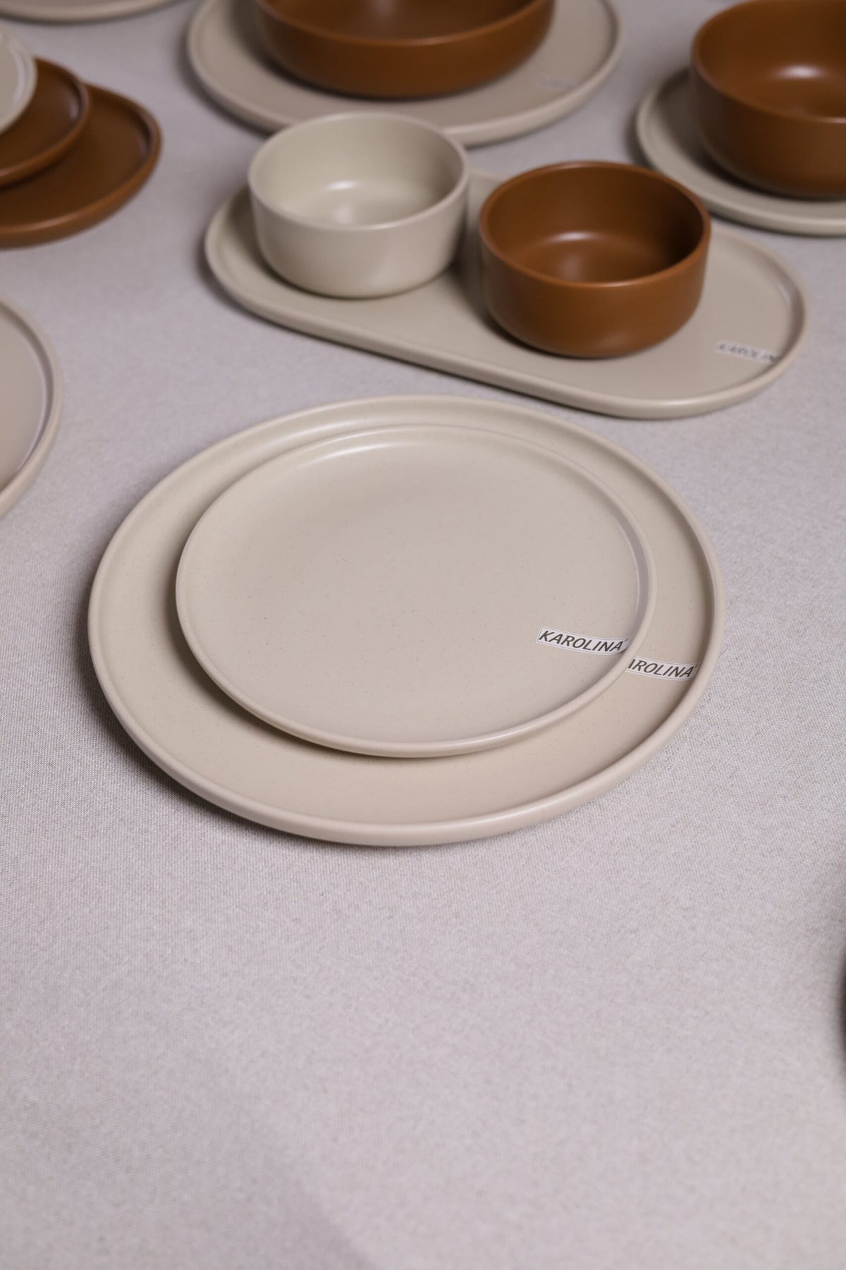 Karolina 30-Piece Dinner Set Matte
