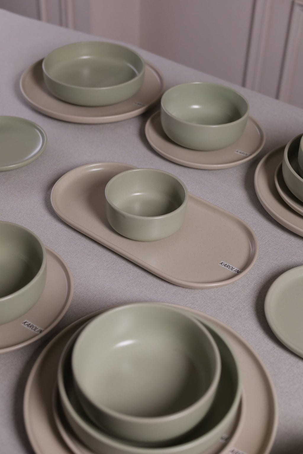 Karolina 30-Piece Dinner Set Matte