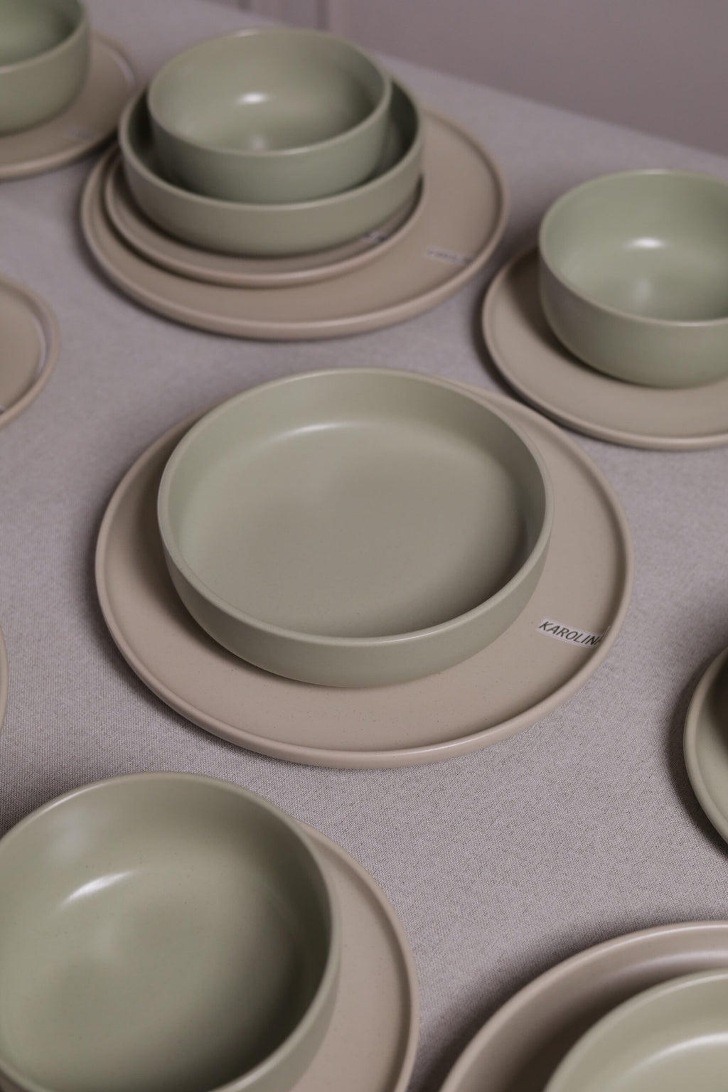 Karolina 30-Piece Dinner Set Matte