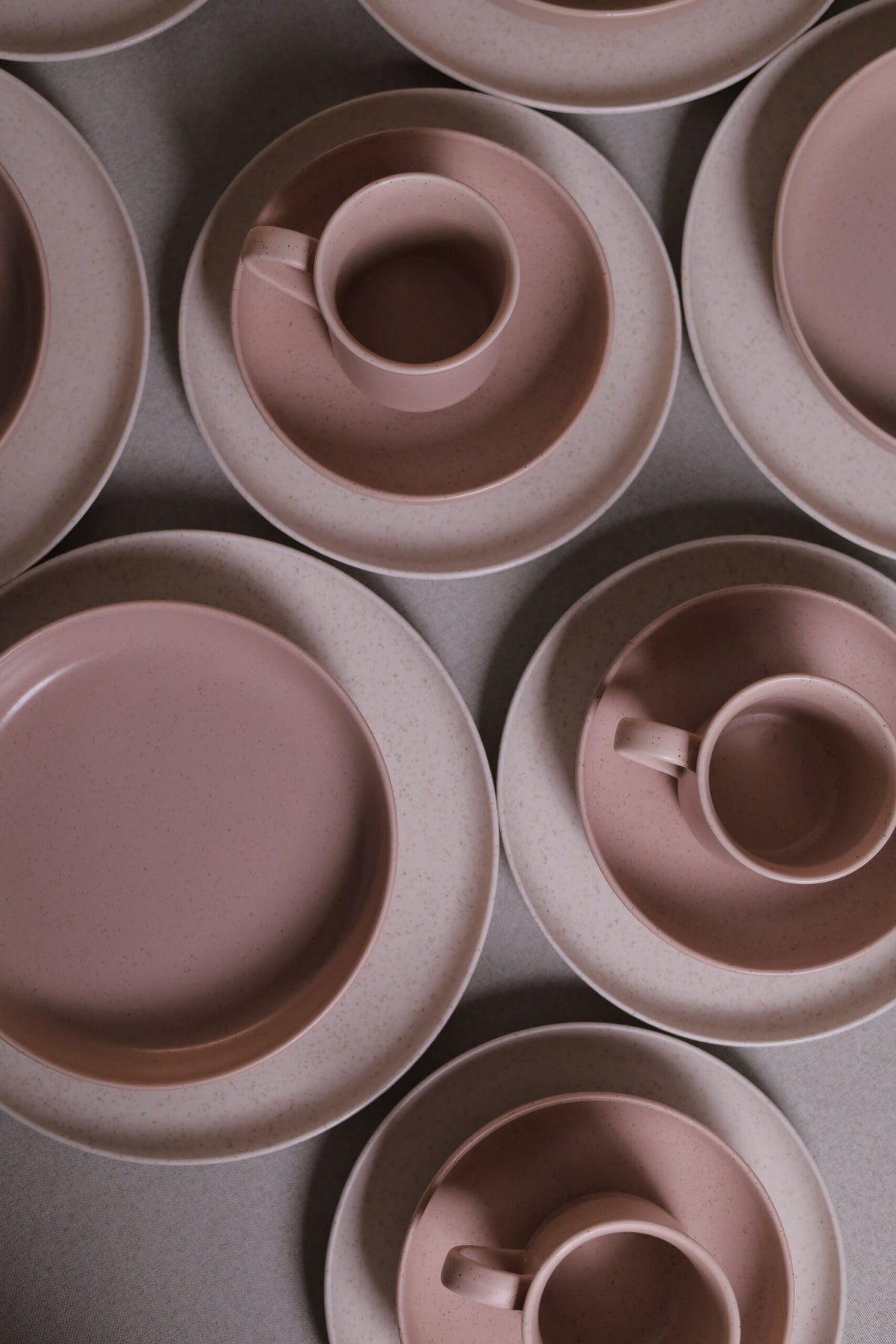 karolina 30-Piece Dinner Set