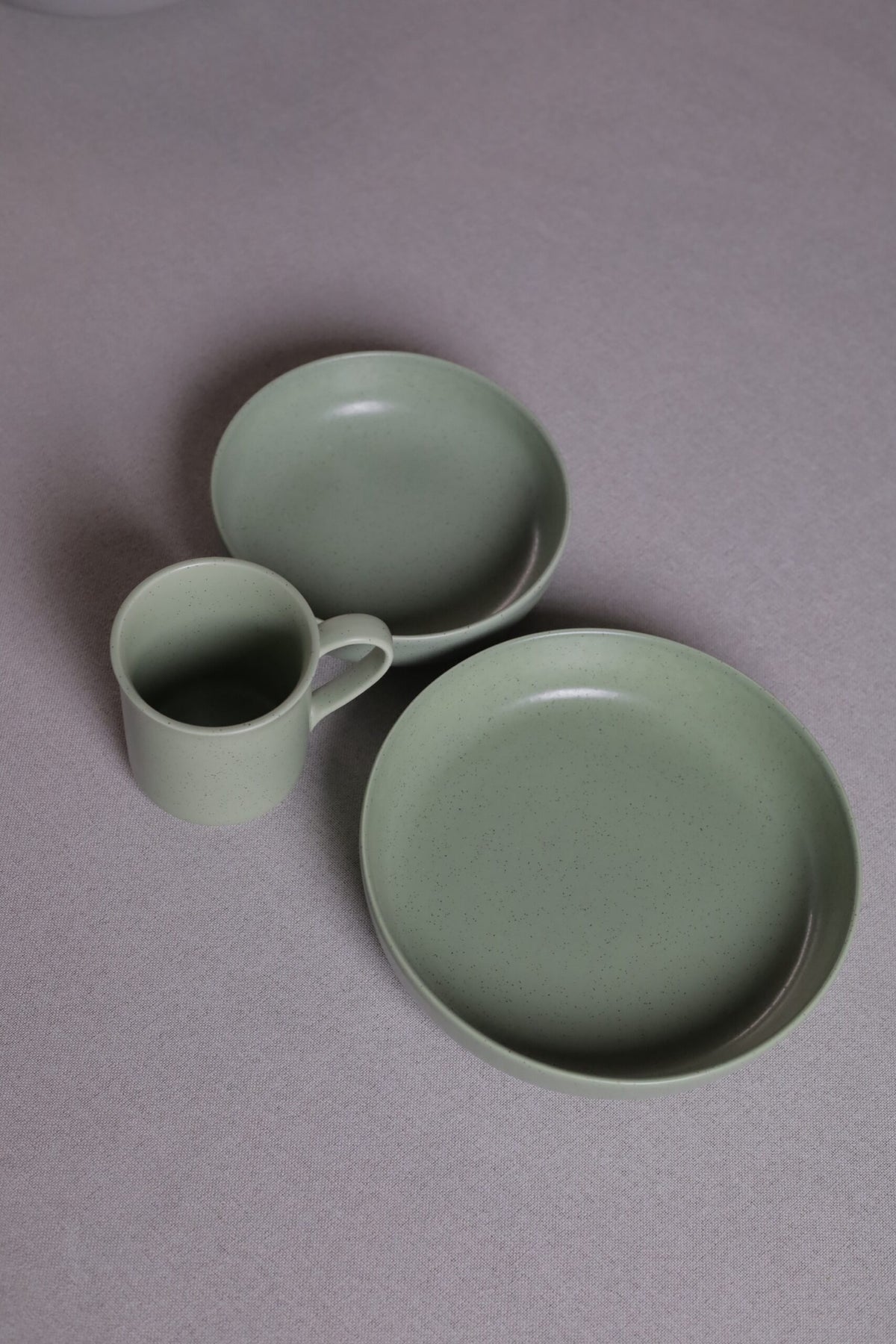 karolina 30-Piece Dinner Set