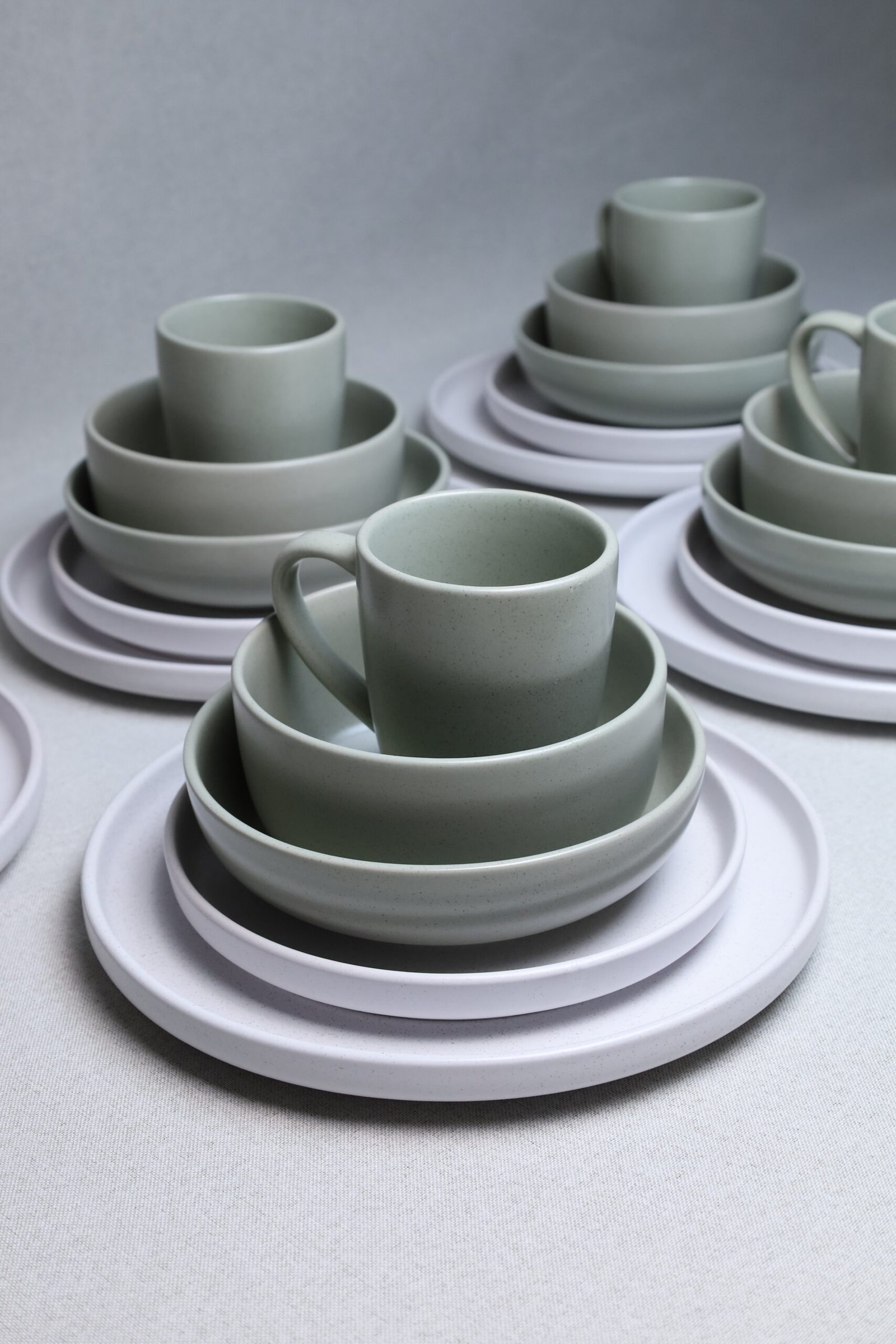 karolina 30-Piece Dinner Set