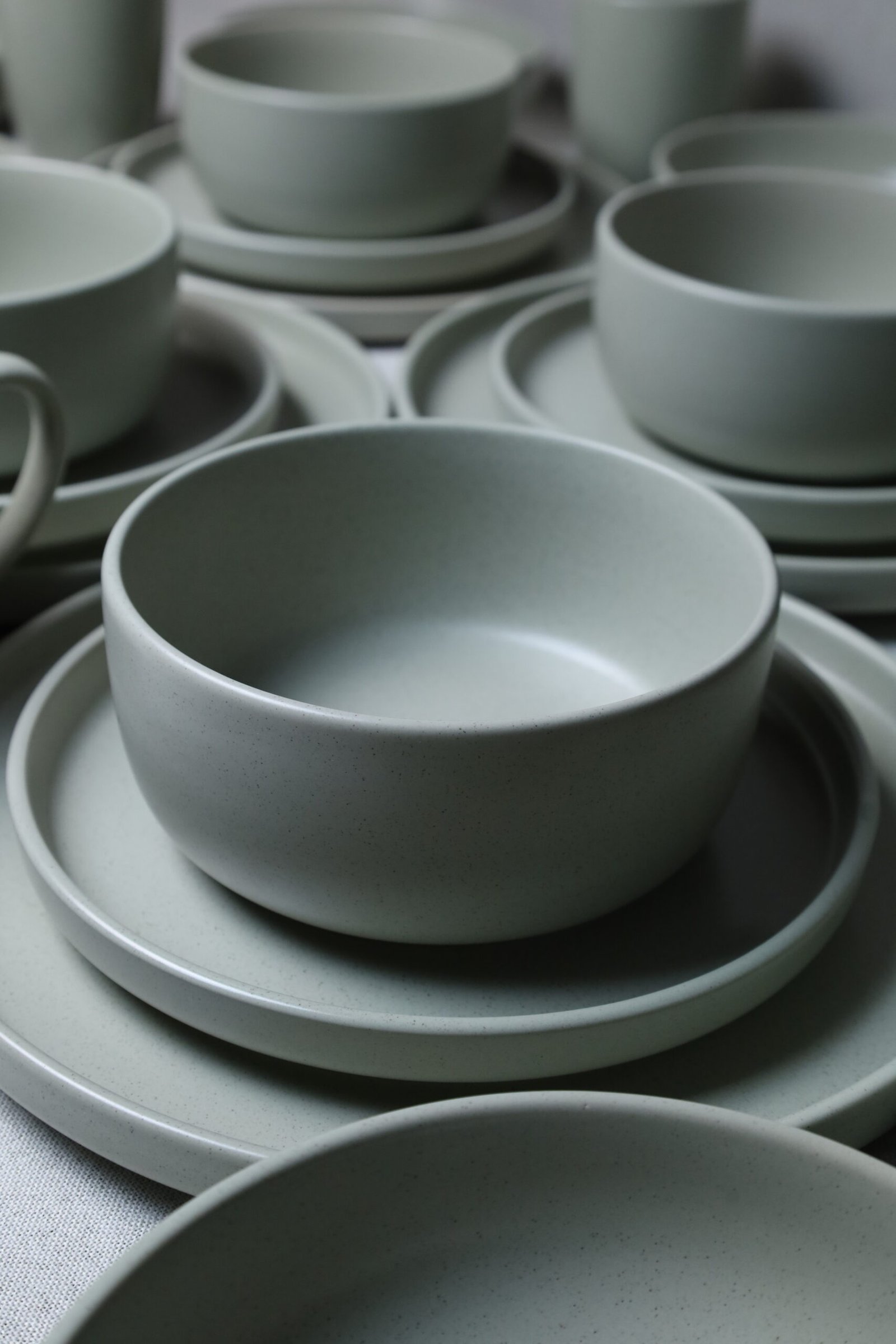 karolina 30-Piece Dinner Set - Image 3