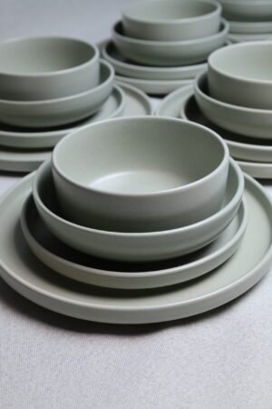 karolina 30-Piece Dinner Set