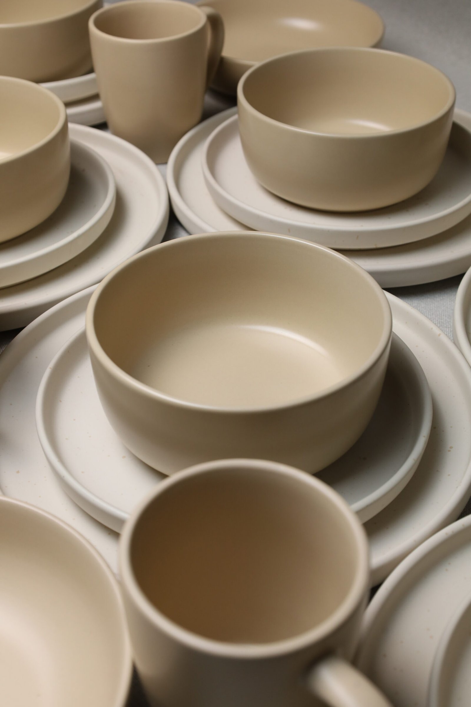 karolina 30-Piece Dinner Set