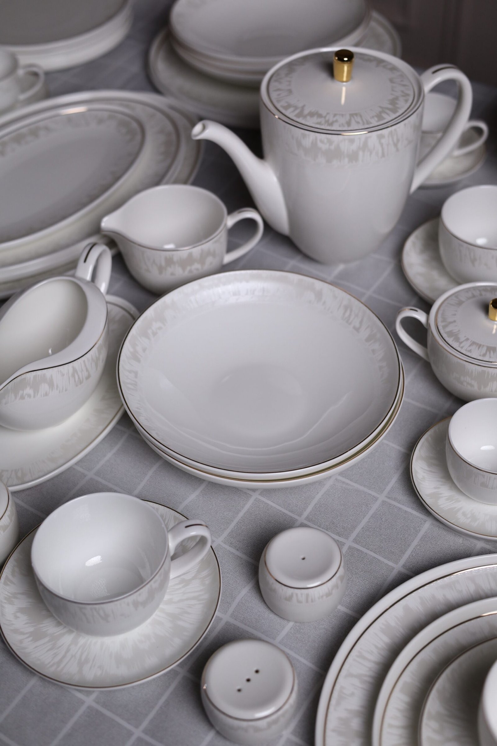 Dinner Set - 113 Pcs