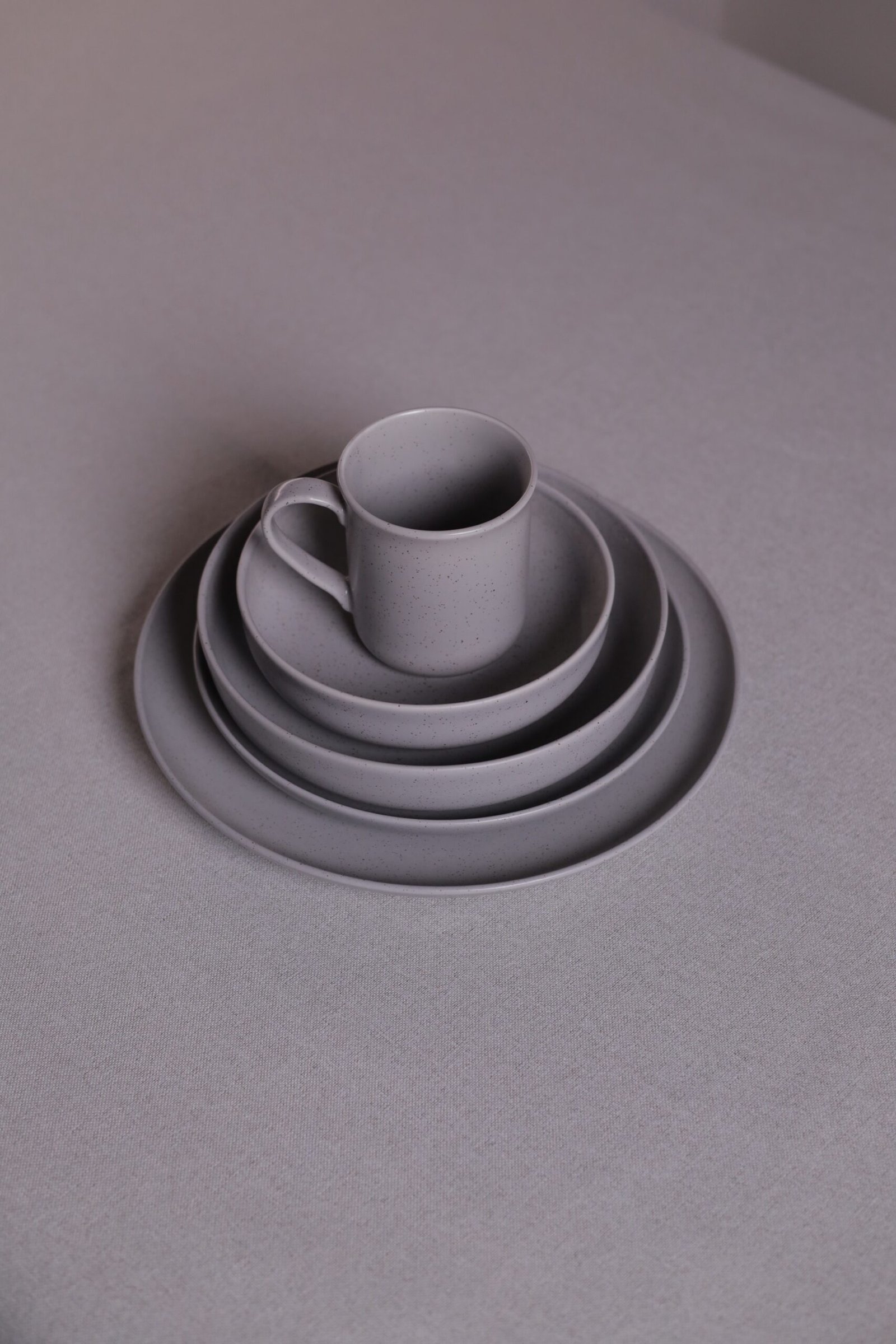 karolina 30-Piece Dinner Set