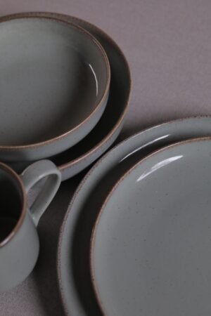 karolina 30-Piece Dinner Set