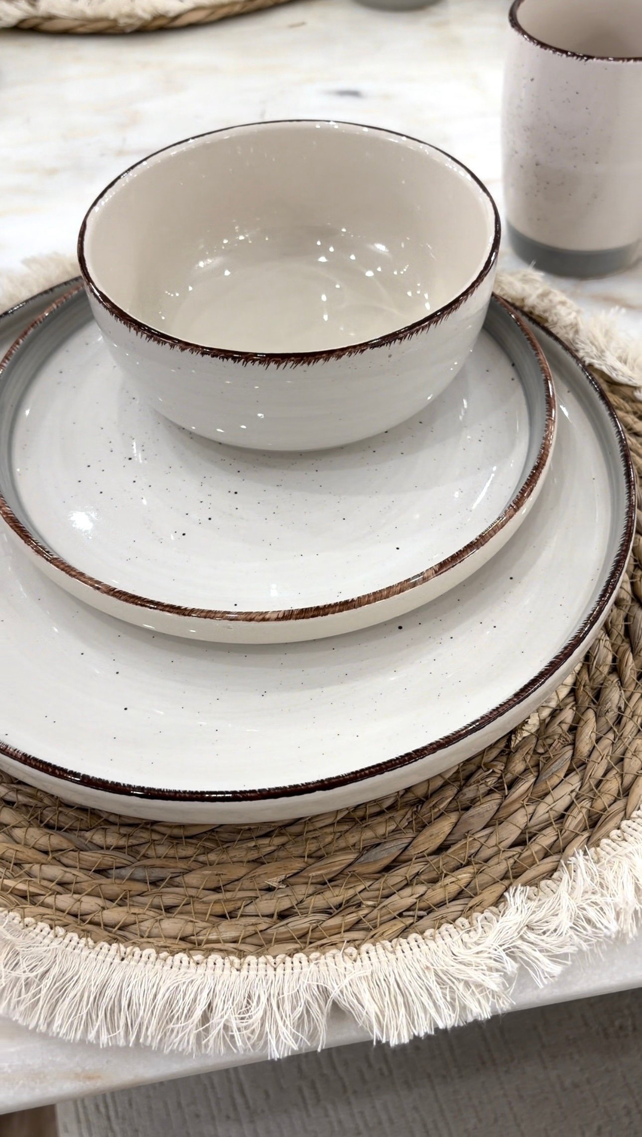 Karolina 30-Piece Dinner Set